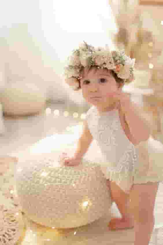 TS.Capture enchanting elegance: An adorable newborn is crowned with a delicate fairy crown.TS 