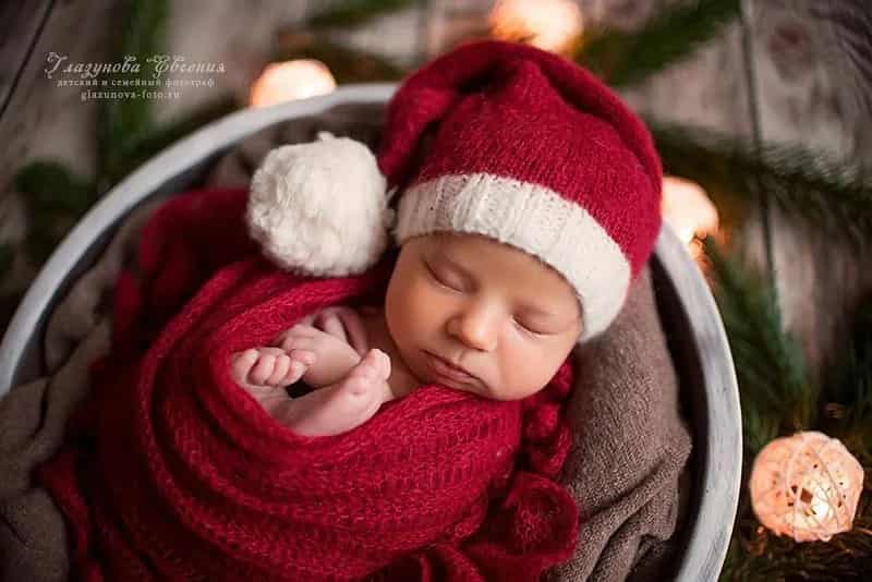 Baby’s Christmas photo