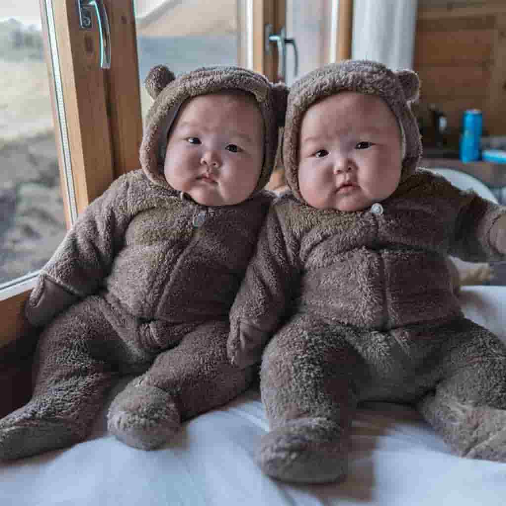 The mігасɩe of Life: Identical Twins with Round Faces and Exceptionally Cute Eyes.